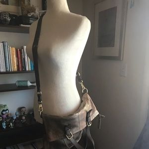 Crown vintage distressed leather crossbody